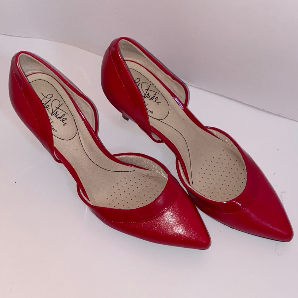 Life Stride Red Pointed Heels